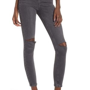 NWT TOPSHOP Jamie Ripped Skinny Jeans SIZE 32Wx30L